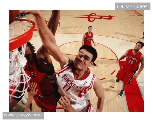 姚明带领火箭队勇夺NBA总冠军的辉煌历程与传奇瞬间回顾 姚明带领火箭队勇夺NBA总冠军的辉煌历程与传奇瞬间回顾