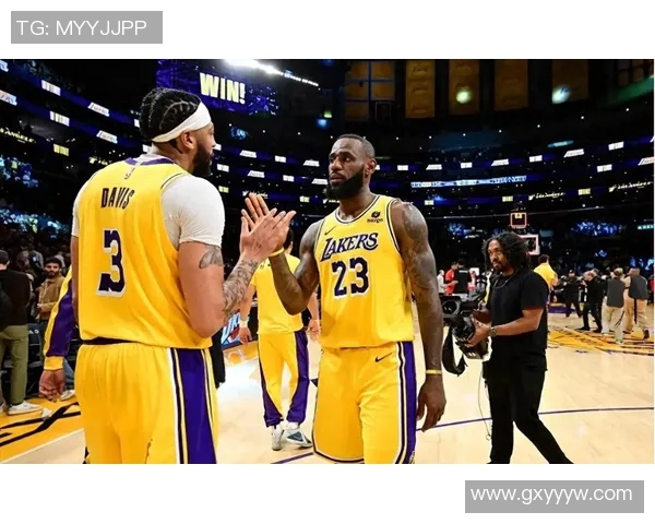 湖人队连胜,詹姆斯领军再创辉煌 湖人队连胜,詹姆斯领军再创辉煌