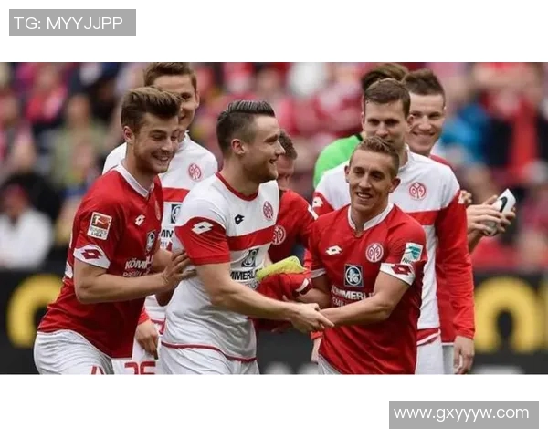 美因茨德甲大胜汉堡,豪取三分,提升排名